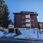 Апартаменты Violettes A303 By Interhome