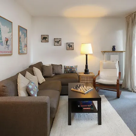 Violettes A303 By Interhome *